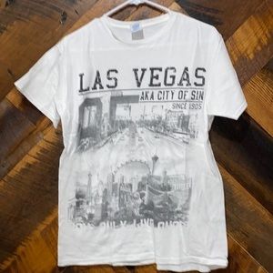 Las Vegas, size medium
